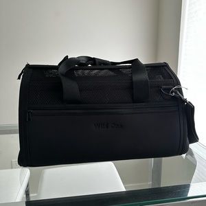 WildONE Dog Carrier in black